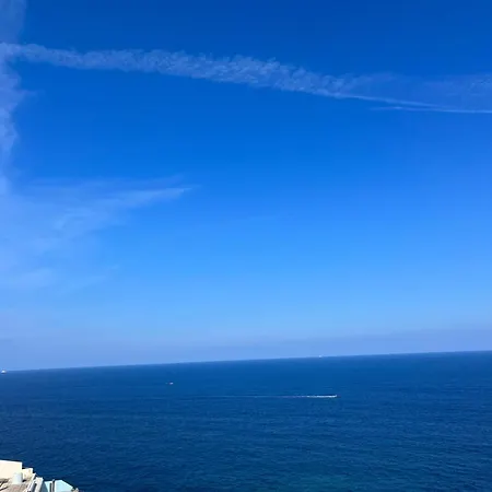 One To Rent In The Apartamento *